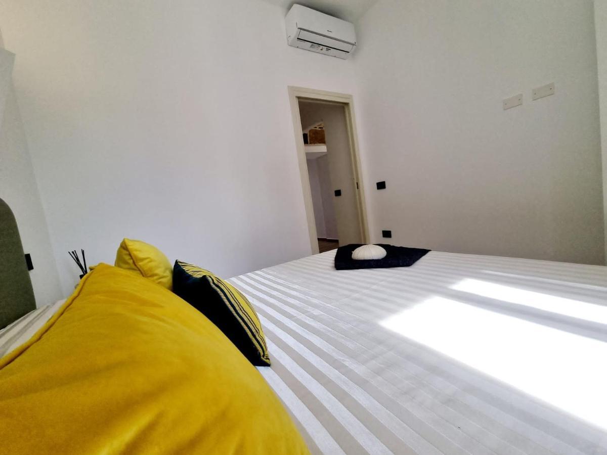 Stazzo San Teodoro Il Ginepro Piscina Condivisa Daire Dış mekan fotoğraf